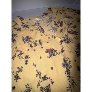 Lauren Conrad Yellow Floral  V Neck 1/4 Button Long Sleeve Blouse Top Size L